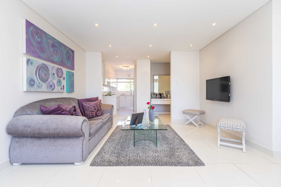 2 Bedroom Property for Sale in Sea Point Western Cape